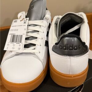 Adidas Grand Court 2.0 Sneaker – Women’s Size 8 | Classic & Comfortable | NWT